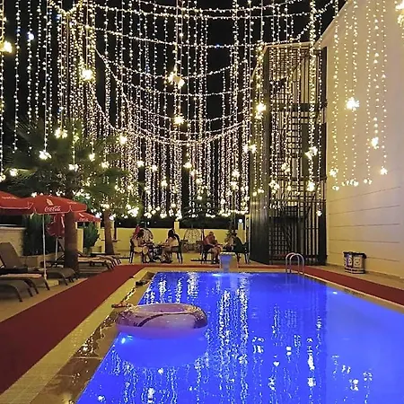 Black Royal Belek